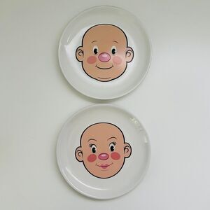 FRED & FRIENDS Plays With His Food Ceramic Plates, Set of 2